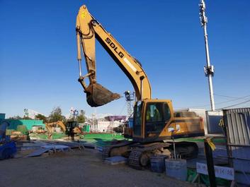 【臨距離】9年提了6臺山東臨工挖機，20000小時的老爺車依舊性能卓越，買值了！