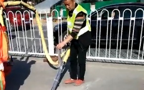 宜讯灌缝机施工视频
