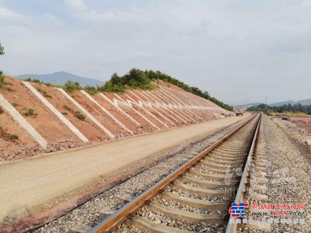 叙毕铁路：打通泸州货运铁路“断头路”