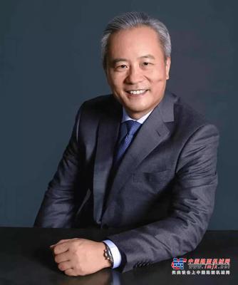 卡特彼勒全球副总裁陈其华2021牛年新春贺词