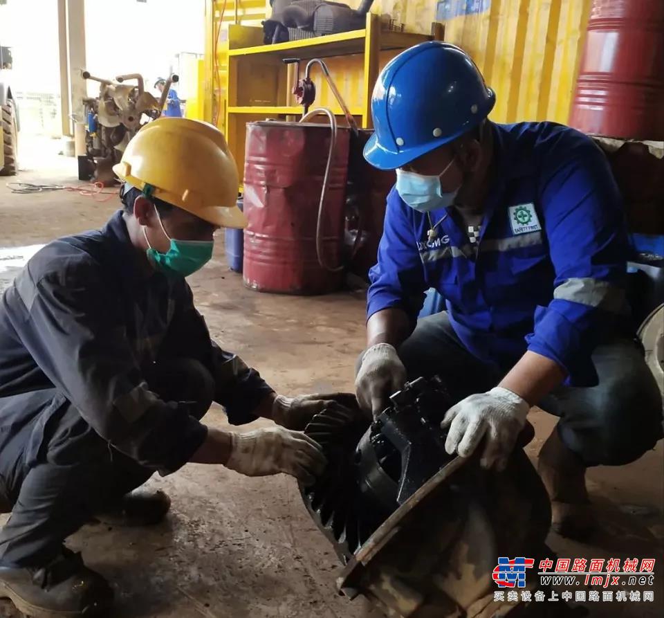 赓续“三种牛”	抢夺首季开门红	徐工人迅速回归工作岗位	以饱满的精神状态、昂扬的工作热情	擂响牛年奋进新征程