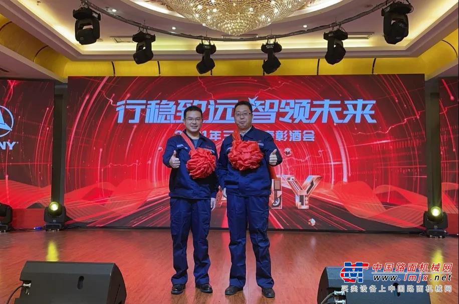 	他们就是三一服务工程师！