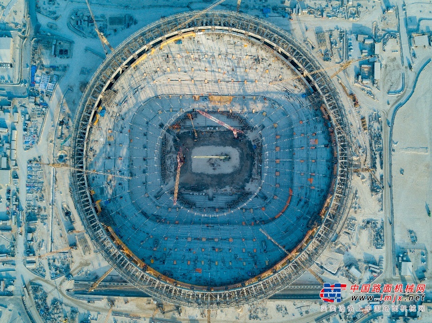 深入“一带一路”国家建设 中联重科塔机助力完成2022世界杯主场馆封顶