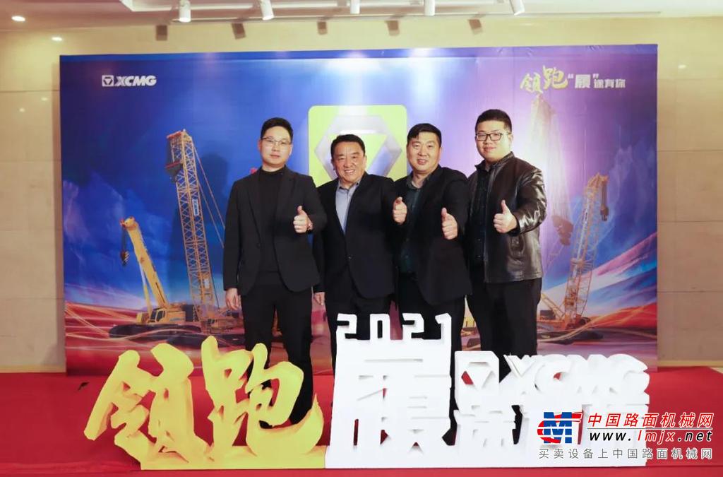 https://v.qq.com/iframe/player.html?vid=o32389g6eow&tiny=0&auto=0