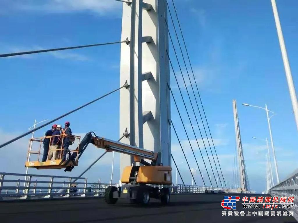 交付现场，项目总指挥杨治强表示：