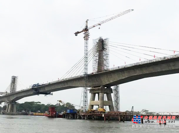 方圆塔机助力孟加拉国PAlRA大桥建设工程