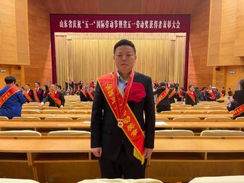 匠心鑄就可靠！山東臨工高級技師喬良雨榮獲“全國五一勞動獎章”
