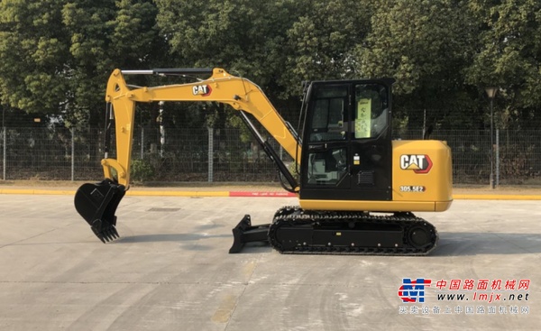 “平安”！CAT®（卡特）305.5E2，让母亲安心的守护