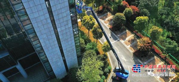 科技成就星邦 | 星邦智能TB20J Plus荣获2021 CICEE智能化产品奖