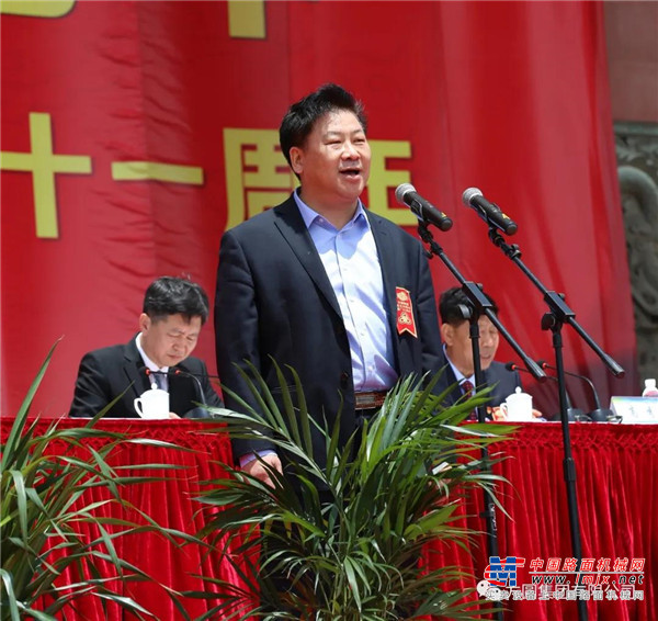 	方圆集团总经理刘长城在会上致辞，代表方圆集团全体员工向各位领导、各位来宾的光临表示热烈的欢迎和衷心的感谢。指出方圆建厂51年以来，在各级领导的正确领导下，在社会各界特别是广大用户的信赖支持下，开拓奋进，持续创新，稳健发展，锻造方圆品牌。2021年是“百年方圆”第二个五十年的开启之年，具有非同凡响的意义，面对新的形势和新的挑战，方圆集团围绕用户的需求、施工的要求、发展的潮流、创新的追求，着力在新品开发、技术创新、工艺革新上狠下功夫，全面提升产品性能和品质，推动系列产品向着环保、节能、可靠、智能、高效的方向持续迈进，践行“智能未来，筑梦百年”的目标和承诺。