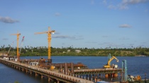 中联重科助建坦桑尼亚两座跨海大桥 中国制造“火爆”非洲