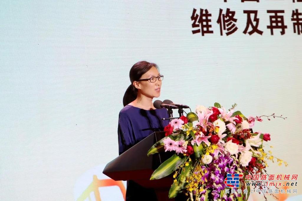 	近年来，工程机械行业呈现出产销两旺的态势，尤其是我国全面开启了“十四五”建设新征程，国家对于基建的重点投入和两新一重的重点规划，让工程机械行业始终保持上升的势头。良好的市场环境既为工程机械后市场提供了广阔的市场前景，也加速了行业市场的竞争，竞争的主战场已由销售竞争转向服务竞争，客户对服务的认知和要求也越来越高，需求更加即时化、专业化和个性化，原有的服务理念已经无法适应新的市场发展需求。