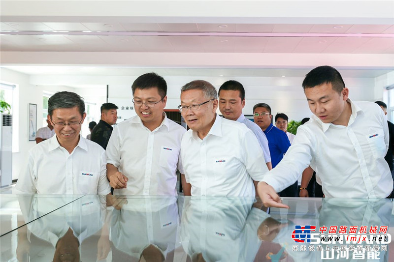 山河智能雄安保障中心开业暨客户交流会现场