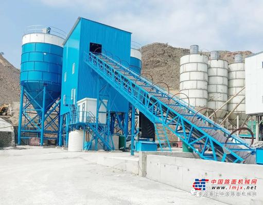 方圆2HZS120搅拌站投入巴基斯坦水电项目建设