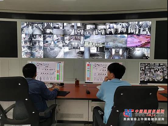 	2020年12月，经过多项数据对比之后，采石场老板蒋总开始采购国产挖机柳工CLG952EHD。这款挖掘机以高性价比、高出勤率赢得柳州最大采石场的入场券，后续蒋老板还考虑采购柳工更大吨位挖掘机。究竟是什么征服了蒋老板，我们去柳州最大的采石场一探究竟吧！