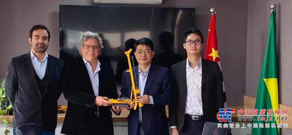 	献上一份厚礼！