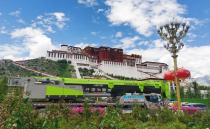 中联重科：意义非凡！布达拉宫前的施工——“西藏和平解放70周年”庆祝施工记录