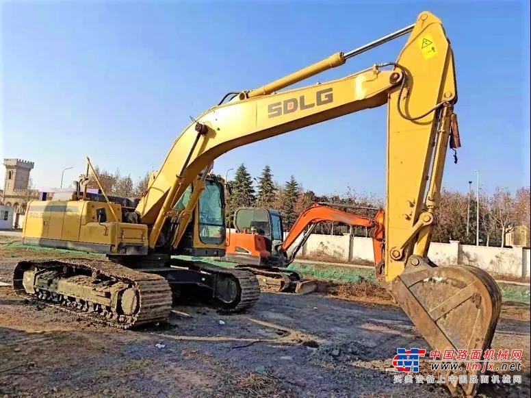 	義無反顧，呂總攜臨工E6225F挖機參與西安“小湯山”建設
