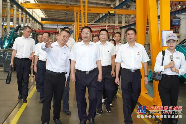 湖南省委常委、省纪委书记、省监委代理主任王双全调研山河智能