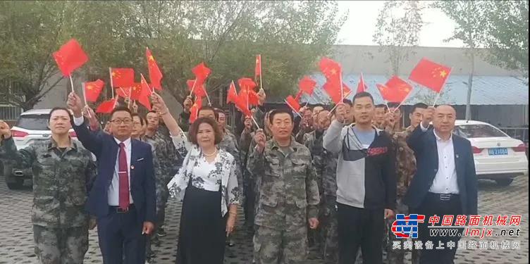 	该项目以城区绿化、美化、亮化为中心，通过生态环境治理与人文旅游文化相结合，用将近三年时间将一条昔日的臭水沟打造成为远近闻名的景观河，生动践行了“绿水青山就是金山银山”的理念，成为新疆维吾尔自治区生态环境治理的典范之作，受到了当地群众的热烈欢迎。