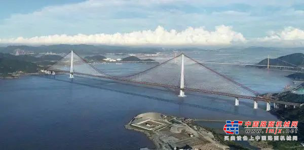 	中国高铁从陆地