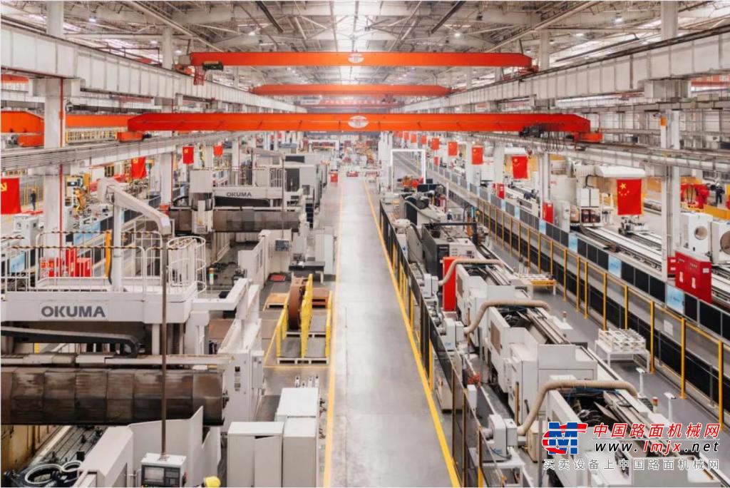 三一重工桩机工厂获评全球重工行业首家“灯塔工厂”