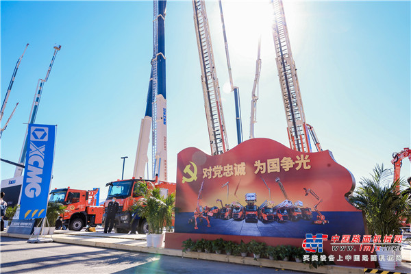 演绎大国重器担当！徐工应急救援军团重装亮相中国国际消防展！