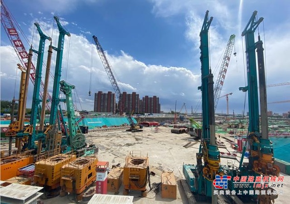 大国重器！山河智能超级装备助力北京城市副中心综合交通枢纽站建设