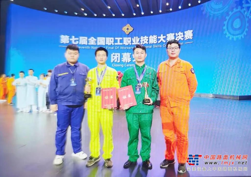 	顶尖竞技盛会上
