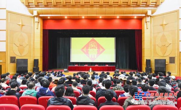 【座谈交流】方圆集团技术工程师与山东建筑大学实习学生座谈交流