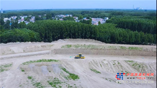 压实神器：看山推C6压路机改造鲁之名川