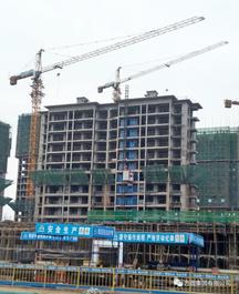 方圆塔机在革命老区新城建设项目中展风采