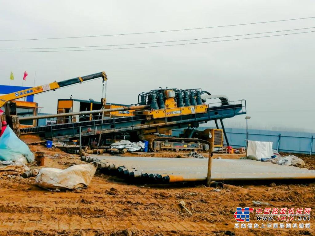 	穿越距离2867.31m	管径1016mm，壁厚26.2mm	设计压力10MPa	属于1米以上大口径穿越中	距离最长的施工项目