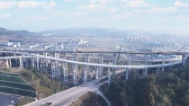 刷新亚洲纪录！中联重科ZAT6000H在万州环线高速项目百米高空“搭积木”