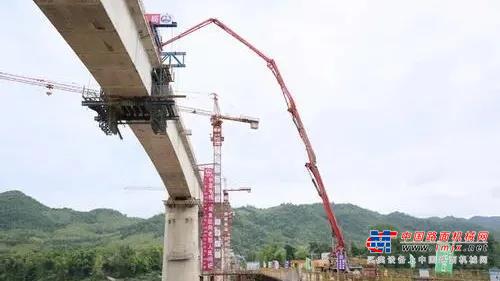 随处可见！300台三一装备参建