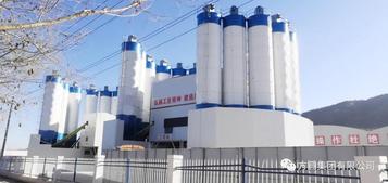 方圆HZS180型箱式搅拌站助力渝昆高铁建设
