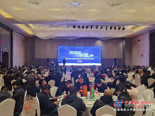 沃尔沃携手徐州广晟行吹响2022年奋进新号角