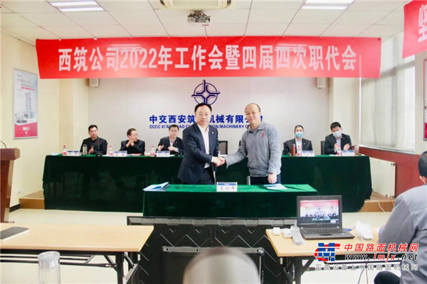 https://news-static.lmjx.net/upload/2022/0215/1080w810h20220215022247506311.jpg!1024x1024.jpg