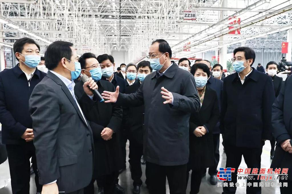 毛伟明省长称赞三一：民族工业“脊梁”！