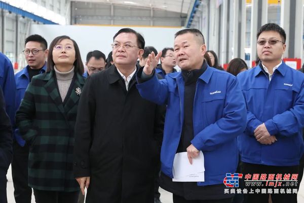 沈裕谋调研山河智能