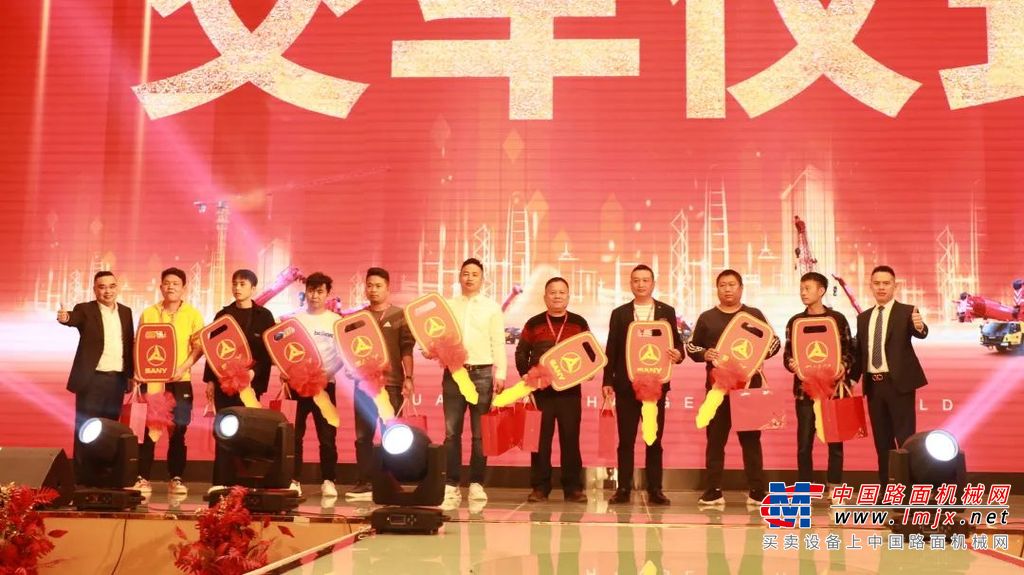 	邯郸，首批电动搅拌车完美交付