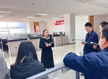 三一公益人物丨董白男：微光如炬，绽放别样芳华