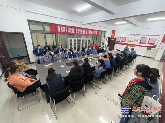 中交西筑：制造部召开“妇女节”女工座谈会