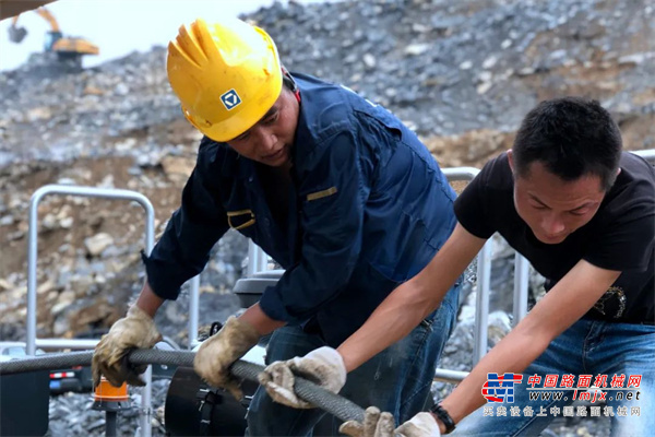 	大干的热潮刚刚掀起，徐工基础在湖北、安徽、长沙、广东等多个区域的服务走访活动已如火如荼开展，让用户真正感受到徐工“主动服务、永无忧”的服务标准。