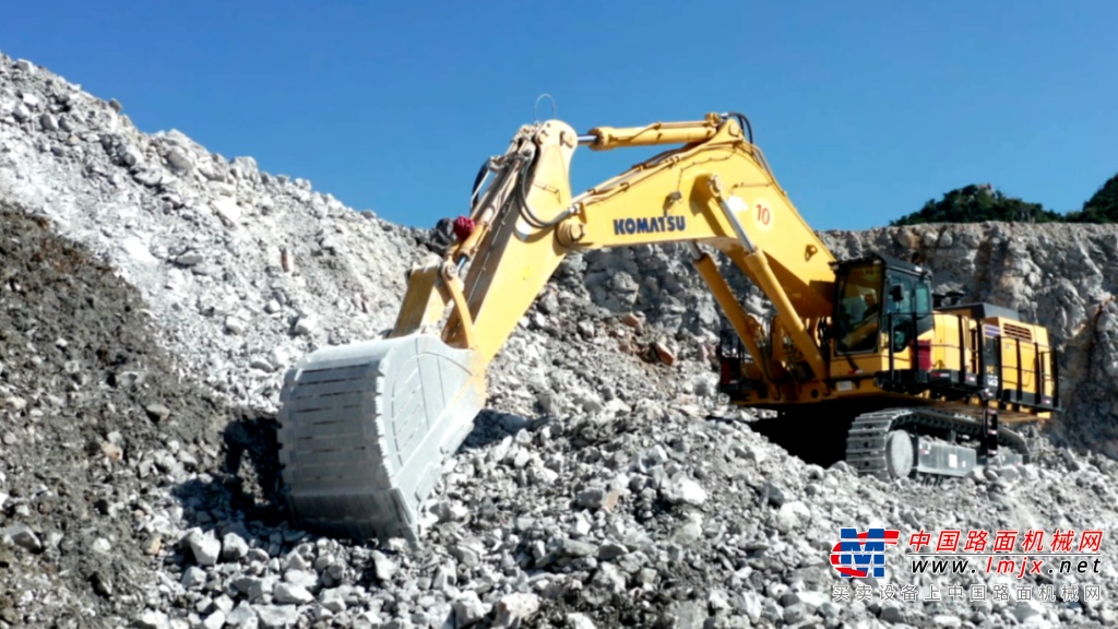 小鬆PC1250挖掘機馳騁廣西礦山，助力礦山開采大型化、規模化升級