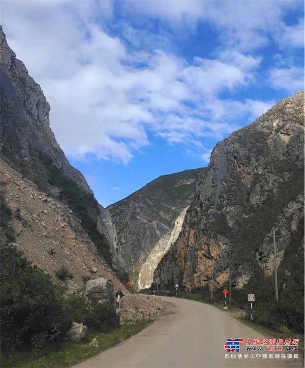 挑戰世界第二高山脈！山河智能裝備助力秘魯安第斯國家公路項目建設