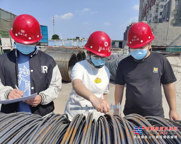 河北建工省二建公司党委驰而不息深化纠正“四风”和作风纪律专项整治