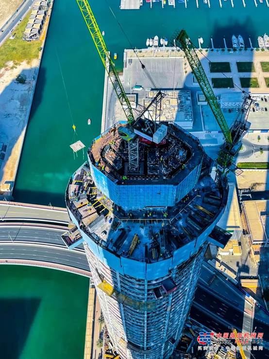 助力迪拜解锁新地标，中联重科塔机征服全球最高酒店类建筑