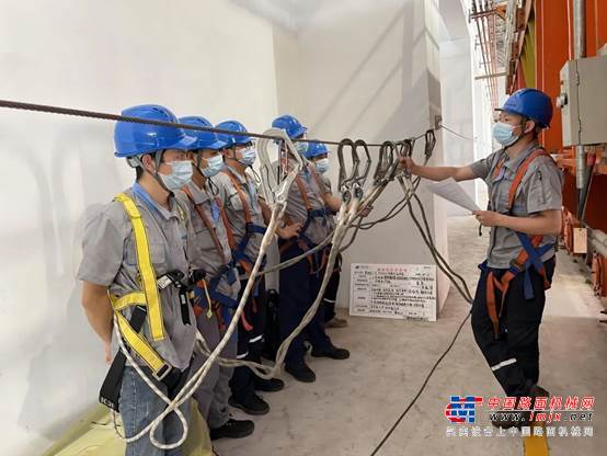 华能景洪水电站起重机国产化控制系统改造项目顺利验收