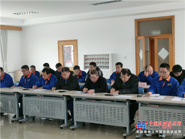 方圆集团召开春节开工安全会议，筑牢安全生产防线